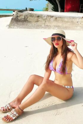 0506129535 Ultimate Satisfaction Pakistani Escort In Deira Dubai